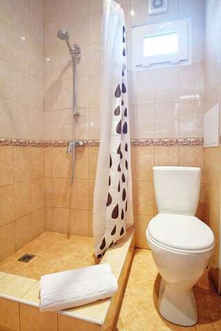 Отель Vesna Hotel Сухум Стандарт + 3-х местный-5